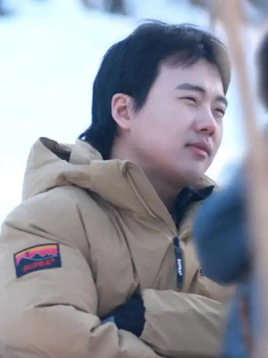 2月29日,德云社郭麒麟喜提热搜第一,"郭麒麟胖了"占据了热搜榜第一名.