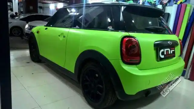 车衣裳一级代理宝马mini全车亚光绿改色贴膜案例