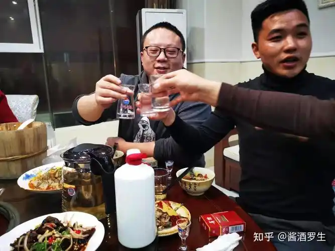 论适度喝酒的重要性,劝朋友们少喝酒,喝好酒!