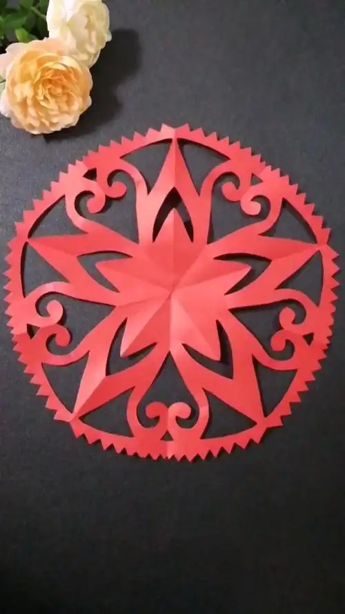 剪纸#圆形五星花窗花剪纸