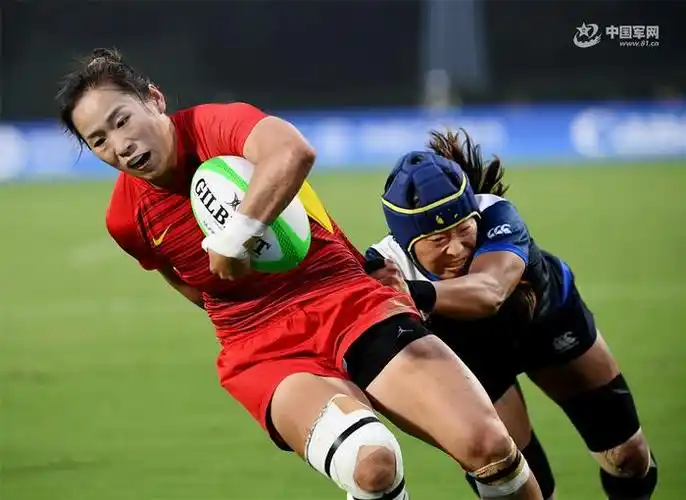 高清大图丨中国队夺得七人制橄榄球女子冠军_新浪新闻