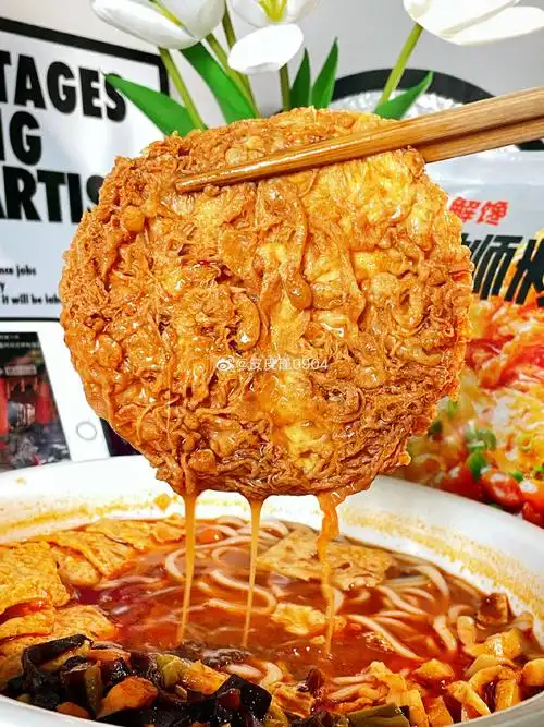 #人类快乐炸蛋螺蛳粉##炸蛋螺蛳粉##不可辜负的美食#