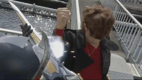 哪些假面骑士敢肉身战斗,decade单手挡白刃,龙我拳拳到肉