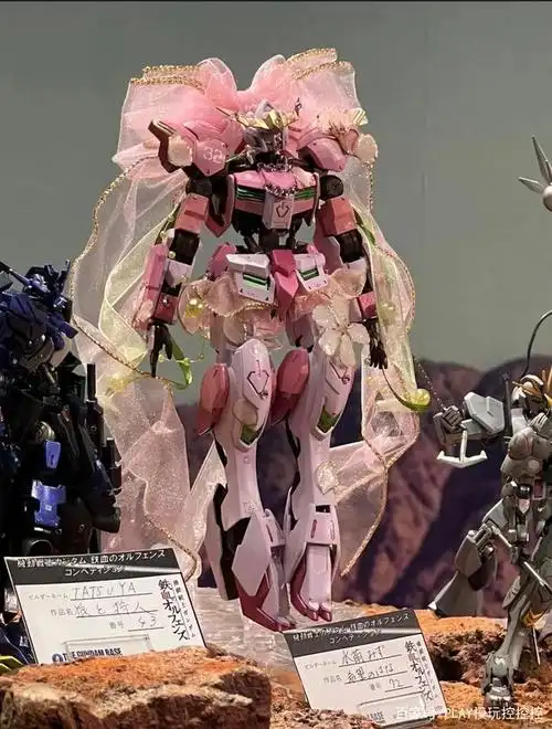 怎样才能将巴巴托斯高达模型改造得更有男人味呢?