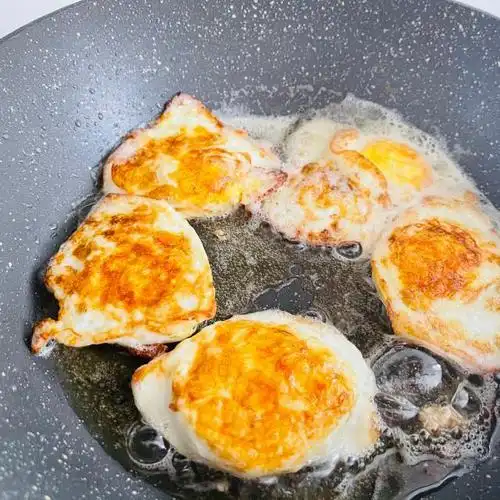 美味下饭的家常小炒,辣椒荷包蛋