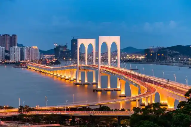 体验这座充满魔力城市中的精彩风光,澳门还有很多免费好玩的景点,今天