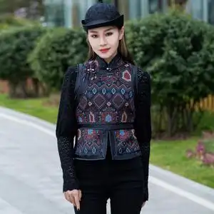 民族风背心女春夏款棉麻马甲修身版气质坎肩手工盘扣蒙古元素马夹