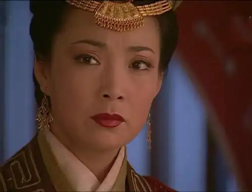 除了《还珠格格》之外,戴春荣还在哪些古装剧里演过皇后娘娘呢?