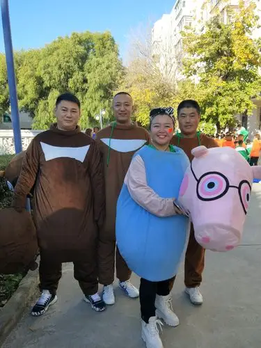 东路小学小学生秋季趣味运动会.