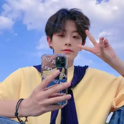 阳光最好的超帅的帅哥头像现实的,帅的不要不要的