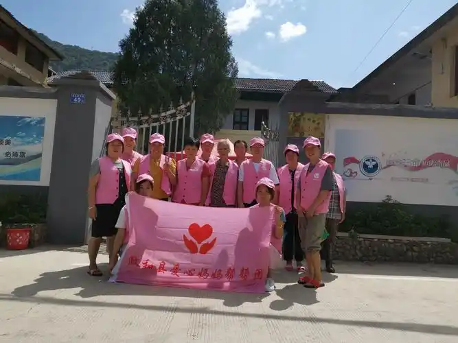 爱心妈妈帮帮团(走进校园)