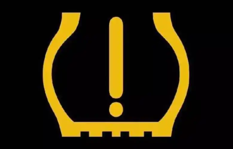 刹车故障灯亮起是哪里的问题