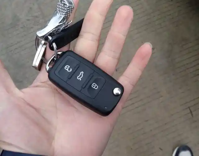 大众速腾2015款16l自动舒适型国Ⅴ