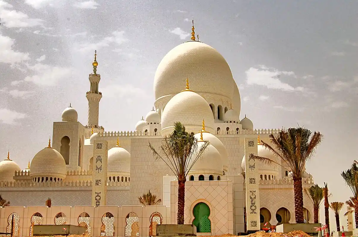 迪拜阿布扎比大清真寺