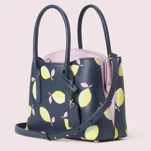 新包| kate spade 上架水果印花系列包包:柠檬黄,宝蓝,洋红色