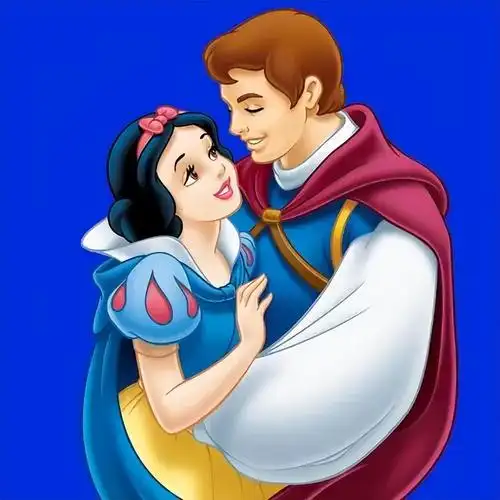 白雪公主和王子一起回到了王国,他们决定举行一场盛大的婚礼,邀请很多