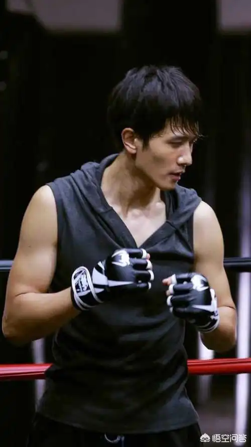 你认为彭冠英主演的《小棉袄》好看吗?主要讲的是什么?_晶羽科技