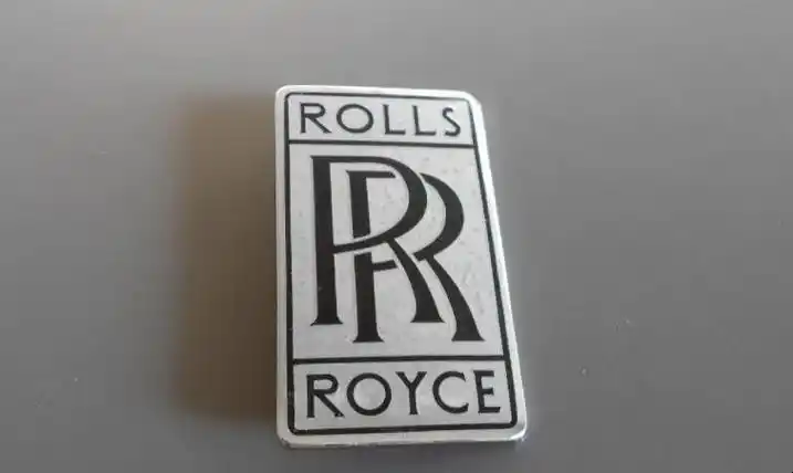 带r的车标是什么车-全民百科