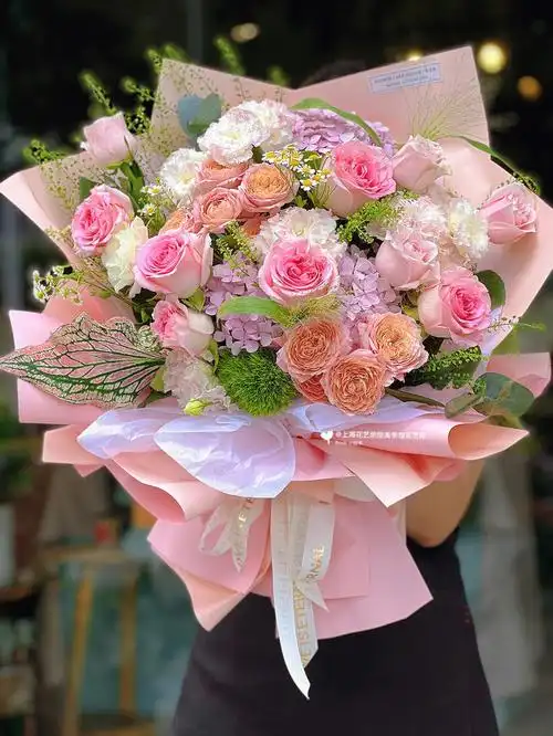 粉色系花束洛神玫瑰混搭花束