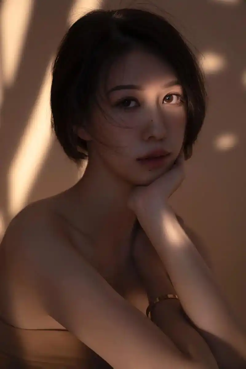 这个世界从来不缺年轻漂亮的女生,永远有人更年轻,你持续的情绪 - 抖