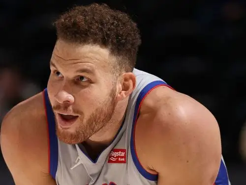 网队正式签下6届全明星格里芬