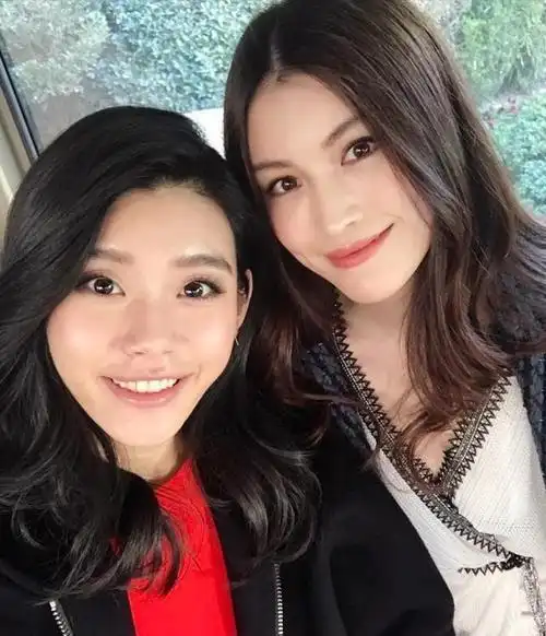 她被称为中国黄金身材巅峰期退圈结婚丈夫身份特殊令人敬畏