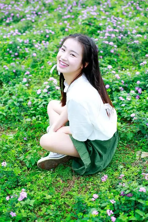 爱笑的女生运气不会太差!