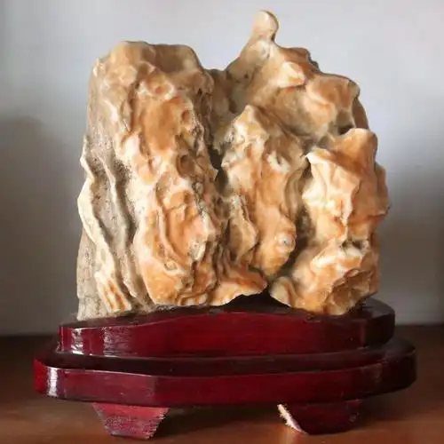 沙漠漆与戈壁老皮的区别