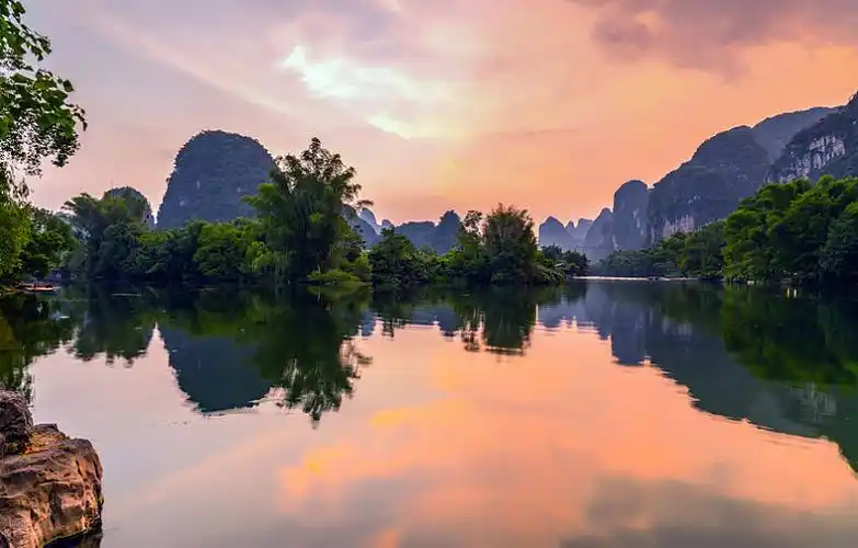 桂林山水漓江风光_高清图片_全景视觉