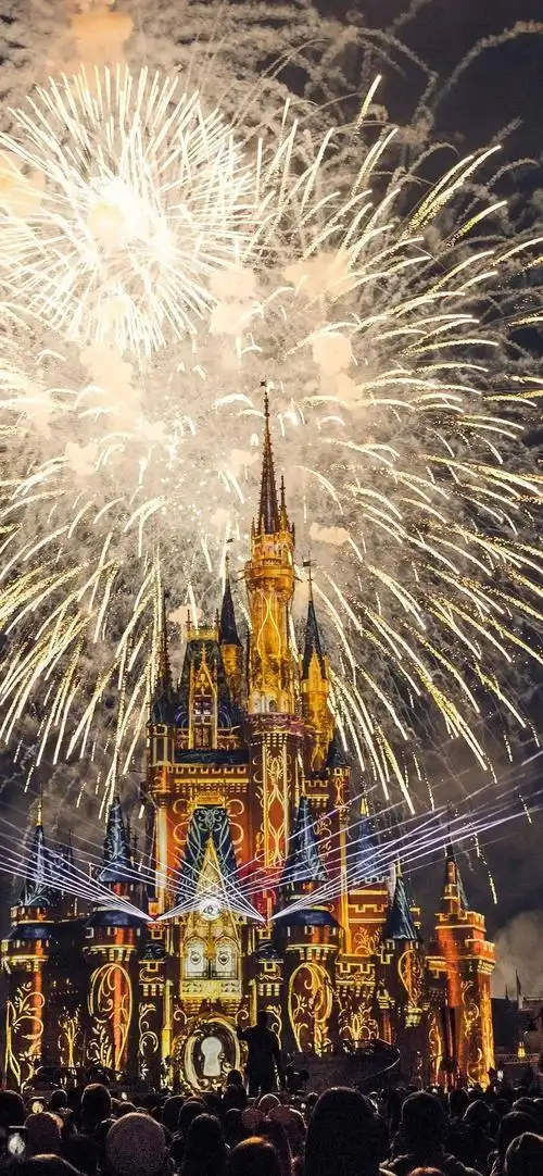 聊天背景用得好微信也能看烟花