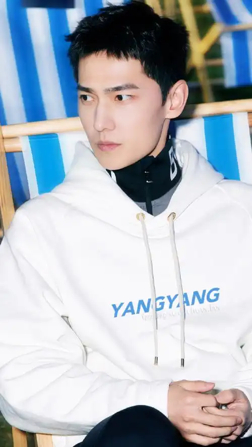 每周不一young#99#杨洋我的人间烟火#〔20230208/壁纸 第170期〕你