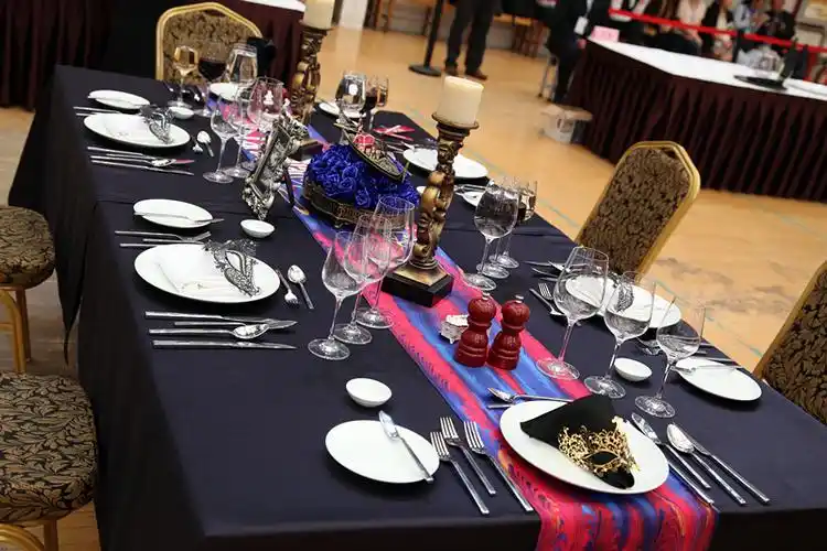 西餐宴会摆台作品1