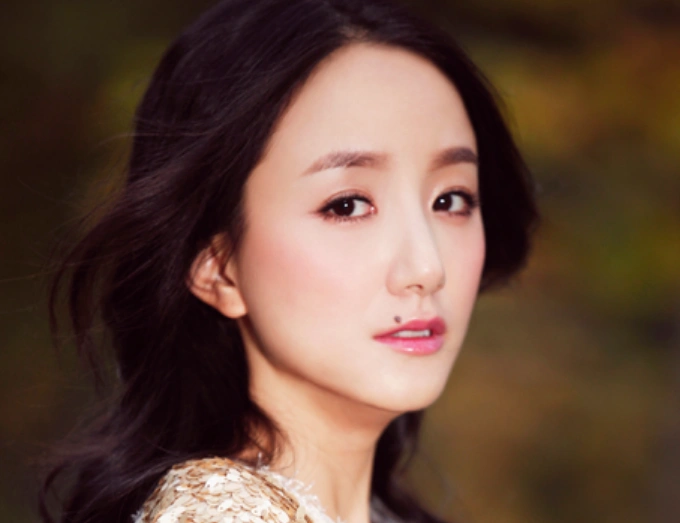 盘点娱乐圈脸上有痣的五位女星,袁泉杨丞琳,你最喜欢谁的痣?