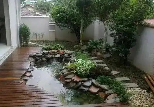 有院子的看过来,鱼池这么美好,你不造一个?