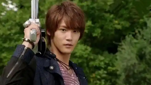 假面骑士巫骑我们是希望