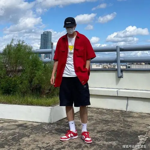 原创小个子男生穿搭模板,身高175cm的博主示范帅气穿法,潮流又有范