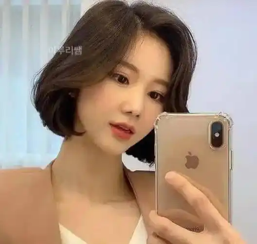 好看不过时内扣发型 彰显优雅温柔气质