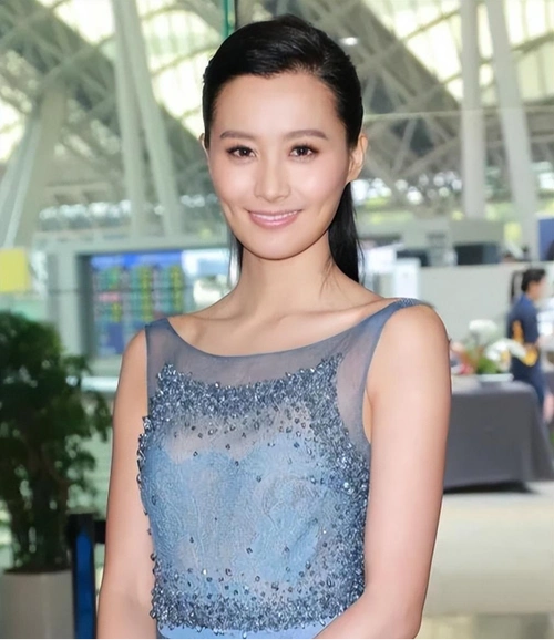 陈法拉只是因为生了二胎我的豪门前夫竟成为了众矢之的