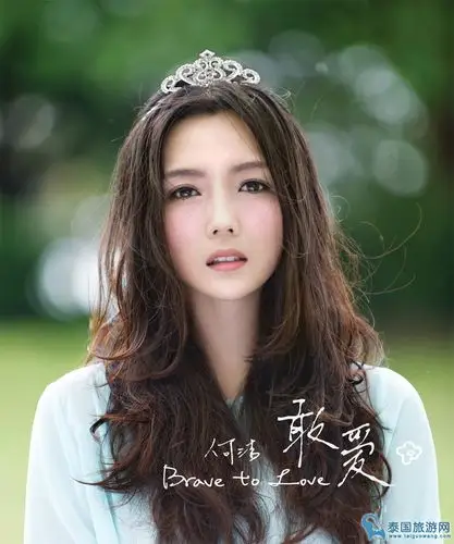 泰国好声音甜美歌手撞脸何洁