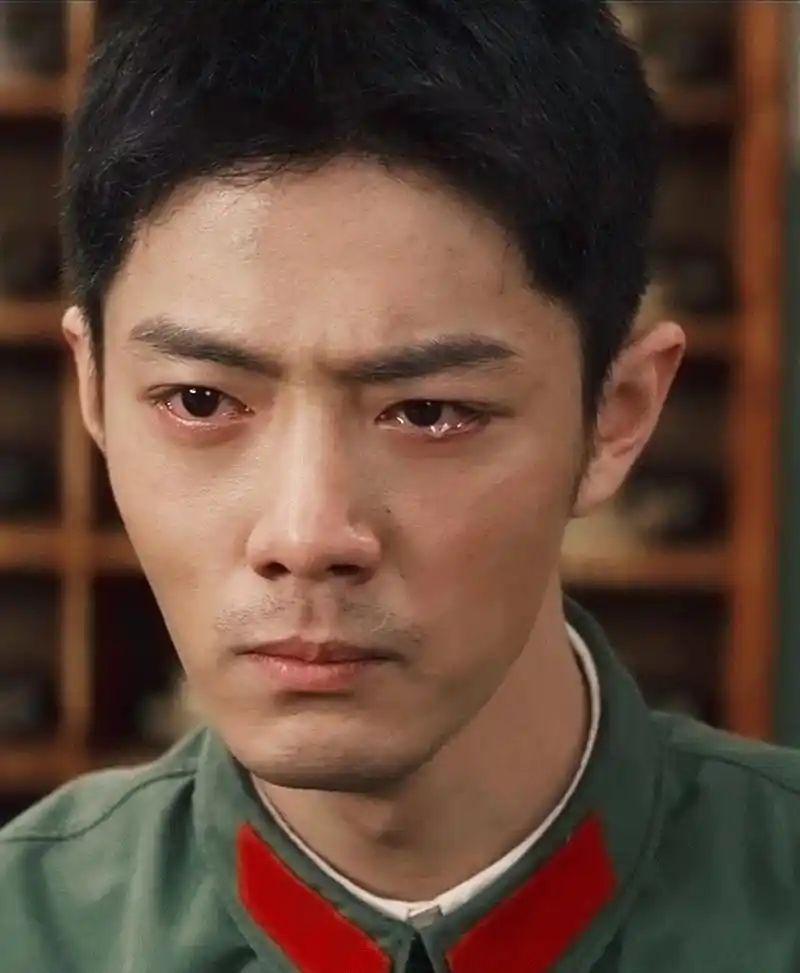 肖战哭戏# #肖战肖春生落泪#  每个角色,每个场景,每个时刻哭戏都不