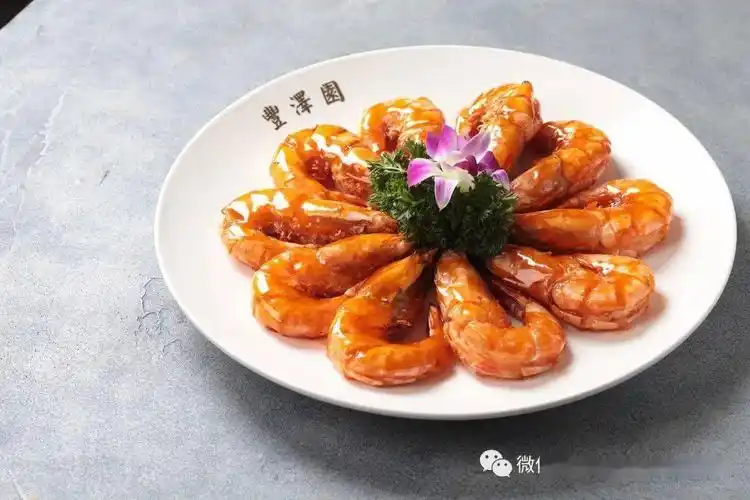 老手艺讲传承百吃不厌的丰泽园经典热菜