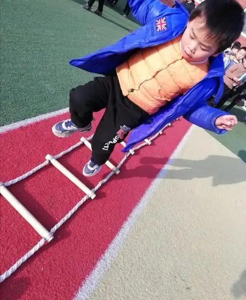 体能训练—单脚跳