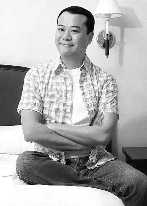 欧阳震华:祝晚报读者端午节快乐