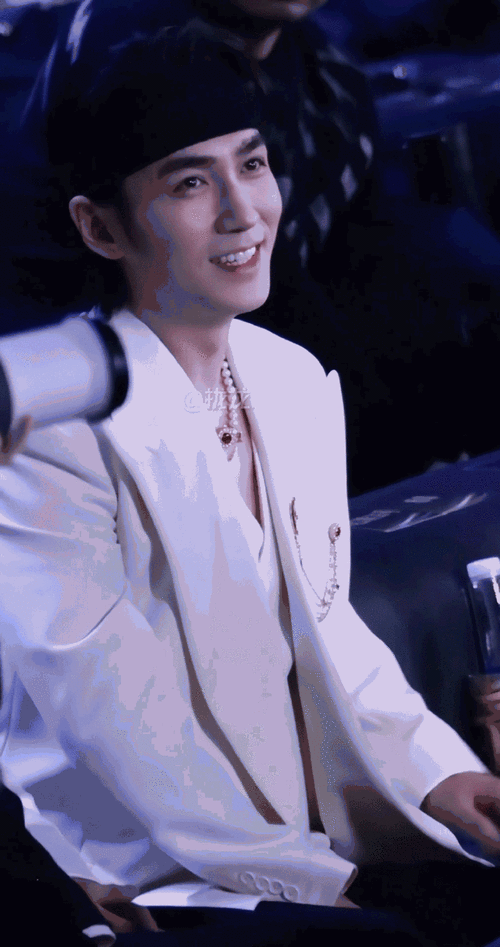 朱一龙##朱一龙微博之夜##朱一龙微博king