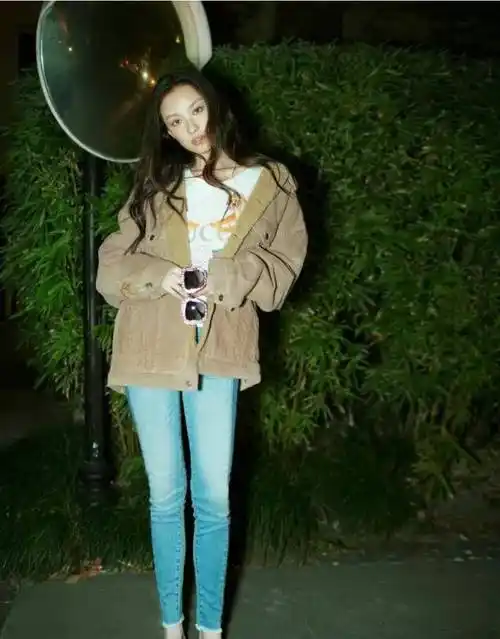 关晓彤_线条_莫文蔚