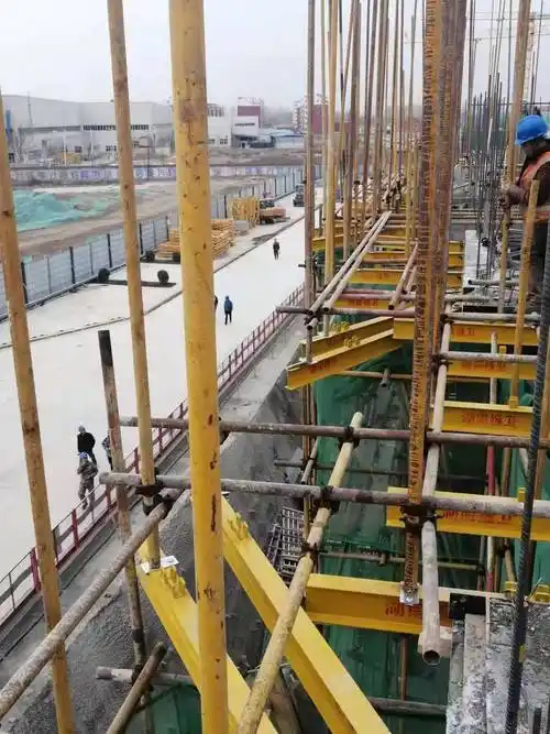 为什么悬挑脚手架每一挑只有6层?萌新必看