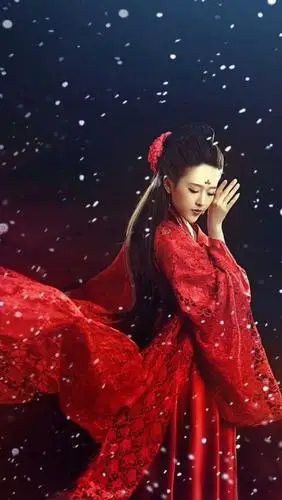 逶迤拖地的绣凤嫁衣火红的得炙热你一袭红衣斑驳了我一世年华十k七