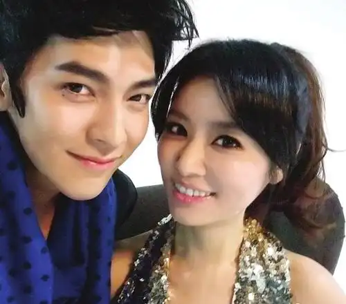 汪东城回应与林心如姐弟恋传闻:庆幸不是"被不和"