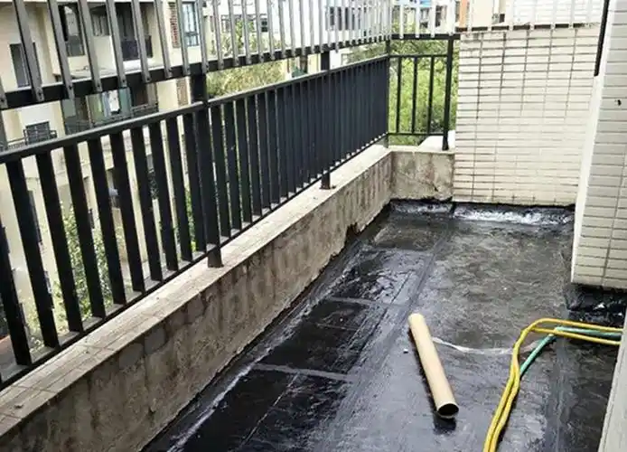 阳台防水补漏方法有哪些(阳台防水补漏施工注意事项) - 轩鼎房屋图纸