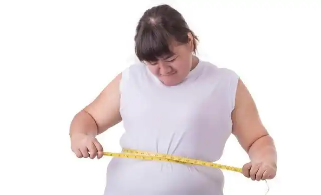 然而,减肥本就不是一件容易的事,尤其是这肚子上的赘肉最难减.